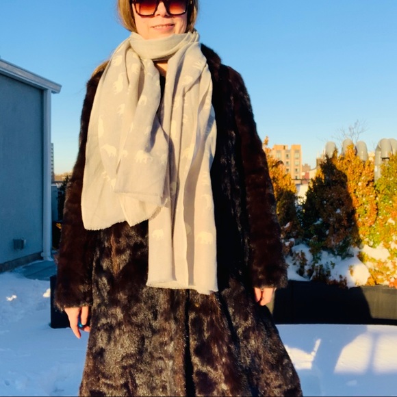 Wool Elephant Long Rectangular Wrap Palatine Scarf - Picture 4 of 16